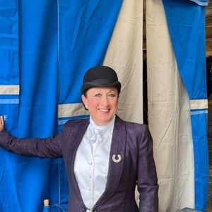 Meet your Posher, Olivia